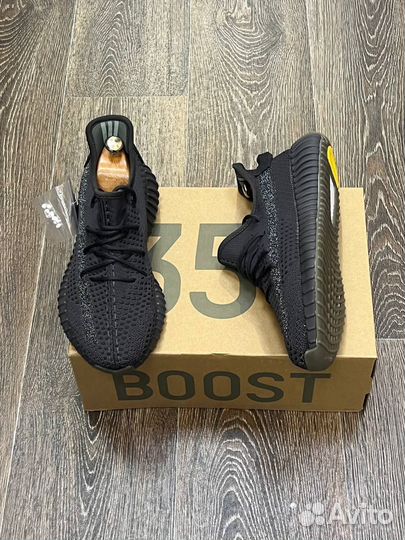 Кроссовки:adidas yeezy 350 качество luks