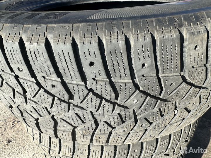 Bridgestone Blizzak DM-V2 225/55 R17