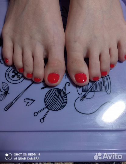 Маникюр и педикюр на дому