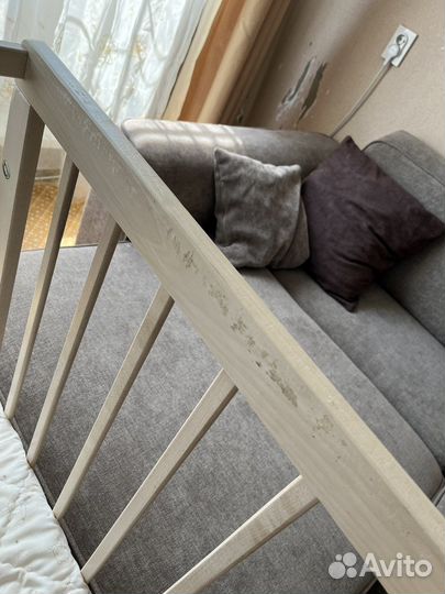 Детская кроватка