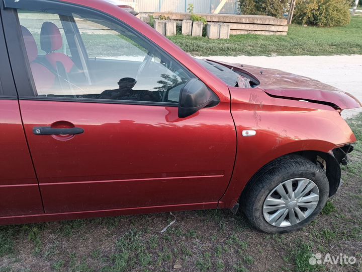 Datsun mi-DO 1.6 МТ, 2015, битый, 26 000 км