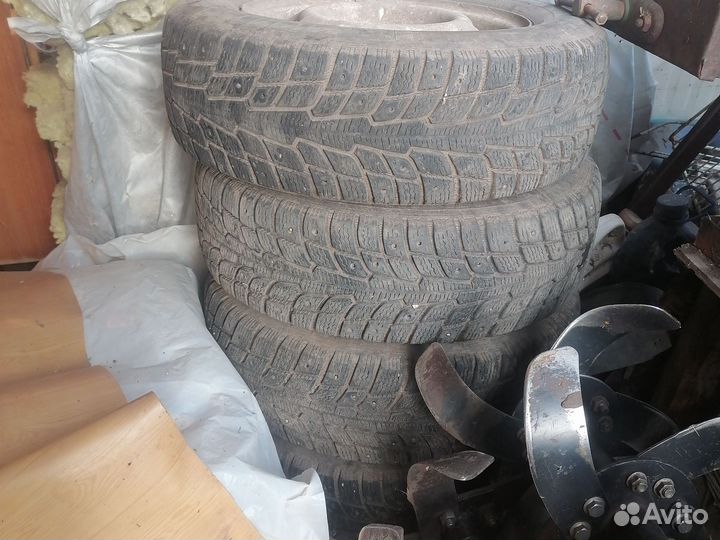 Michelin X-Ice North 175/70 R13