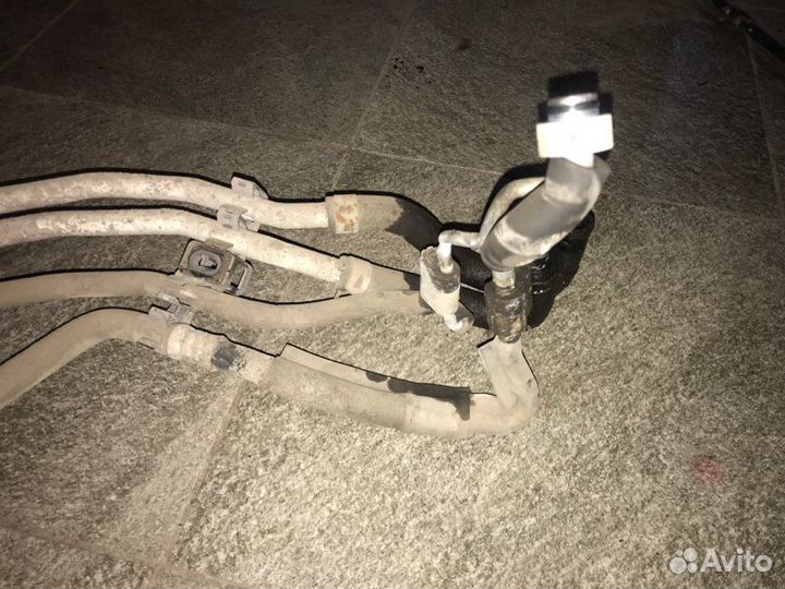 Трубка кондиционера задняя задняя Toyota Land