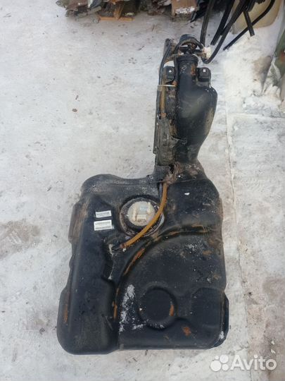 Бензобак (топливный бак) Chery Amulet