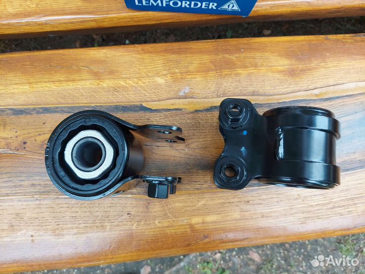 Сайлентблоки передних рычагов Форд фокус 2