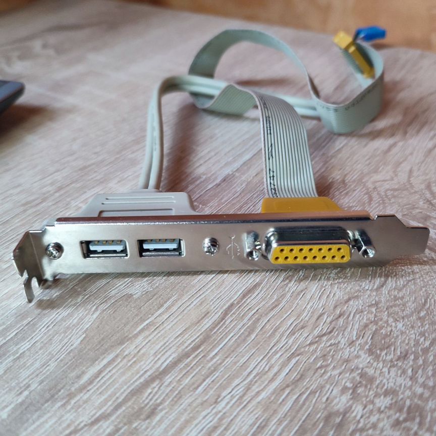 Планка С 2x Usb 2.0 + 1x Game Port