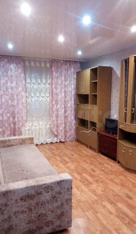 2-к. квартира, 65 м², 5/5 эт.