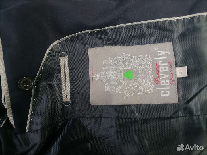 Костюм школьный