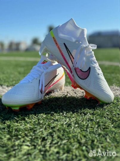 Бутсы Nike Mercurial white