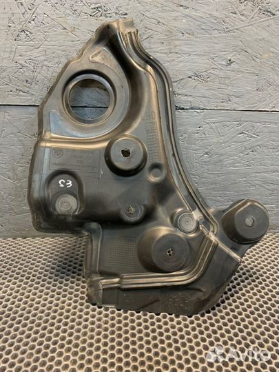 Пластик моторного отсека левый Bmw X7 G07 M-pack