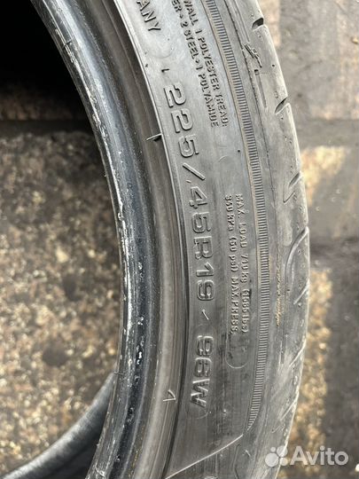 Goodyear Eagle F1 Asymmetric 225/45 R19 25J