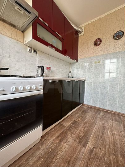 2-к. квартира, 50 м², 5/9 эт.