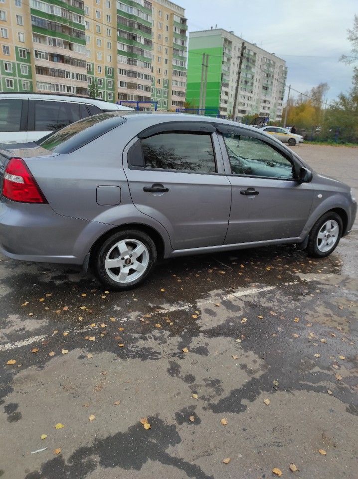 Chevrolet Aveo: фото владельца