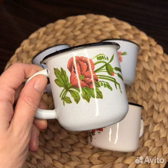 Эмалированная кружка