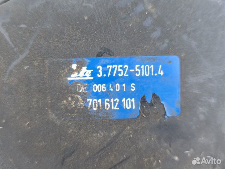 Вакуумный усилитель тормозов Volkswagen