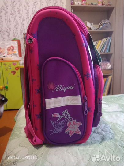Ранец школьный для девочки новый