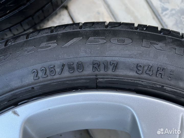 Комплект летних колёс на дисках для BMW X1