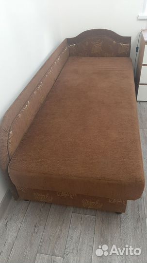 Кровать б/у