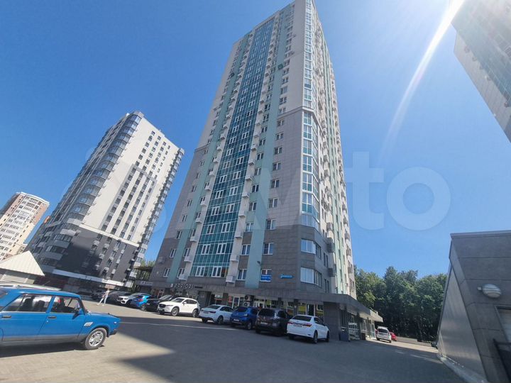 3-к. квартира, 109,4 м², 12/25 эт.