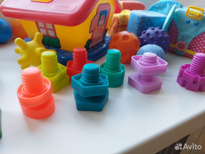 Детские развивающие игрушки пакетом