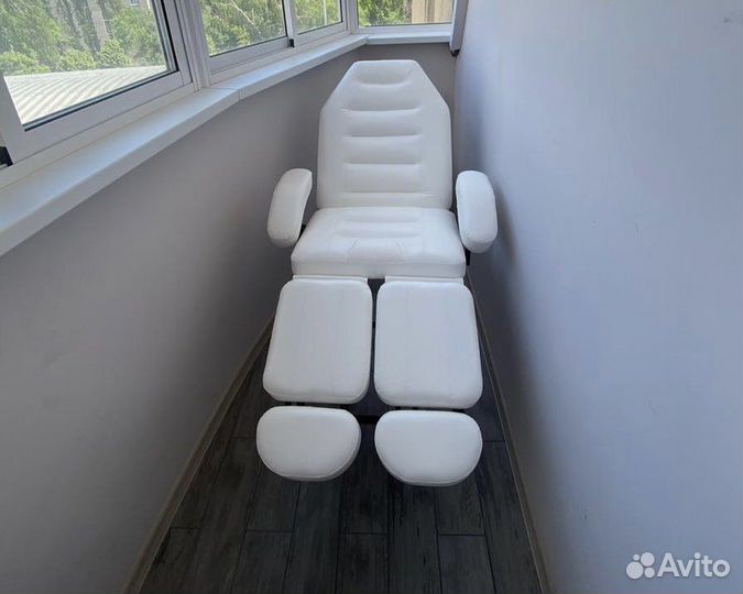 Педикюрное кресло