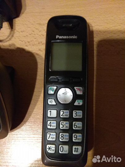 Радиотелефон Panasonic KX-TG6521RU
