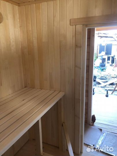 Баня с хозяйственным блоком из минибруса