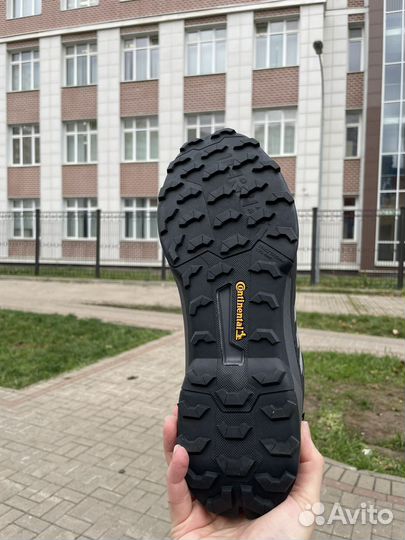 Кроссовки adidas gore tex 45-49