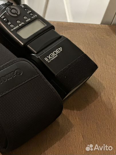 Фотоаппарат canon eos 550d +объектив 50mm 1:1.4