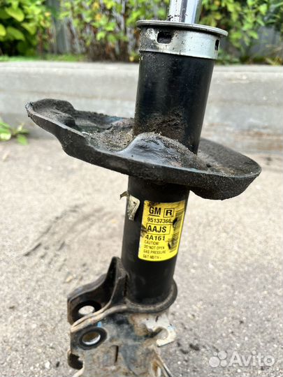 Амортизаторы Opel Mokka оригинал