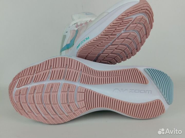 Кроссовки женские Nike air zoom Winflo