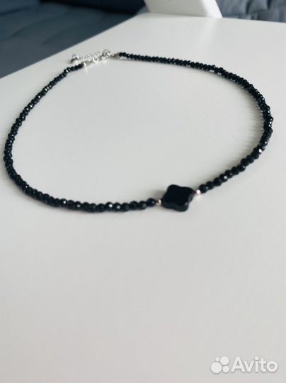 Чокер из шпинели