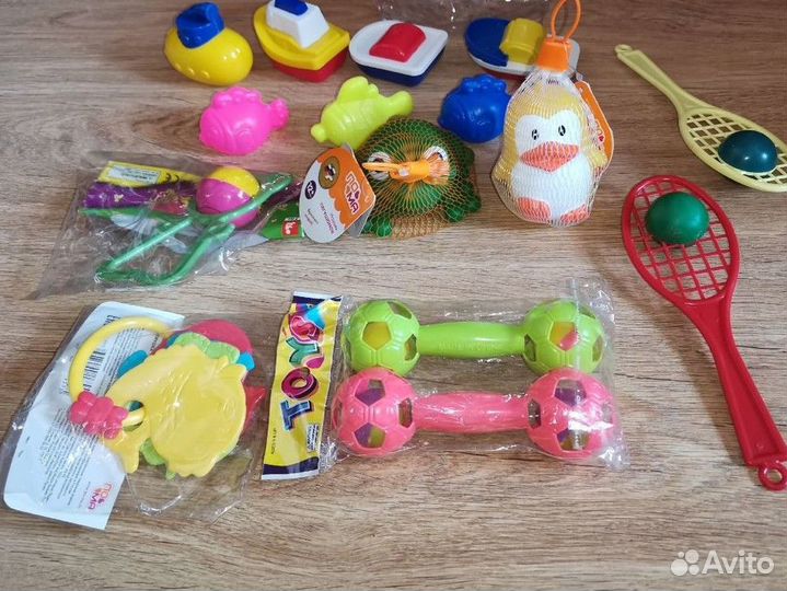 Игрушки погремушки