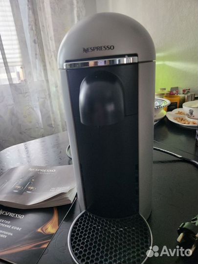 Кофемашина nespresso vertuo plus