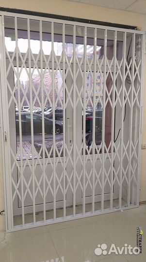 Решетка металлическая на двери