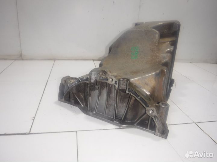 Поддон масляный двигателя Volkswagen Amarok