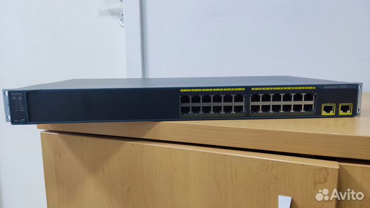 Коммутатор Сisco Catalyst 2960 WS C2960 24 TT
