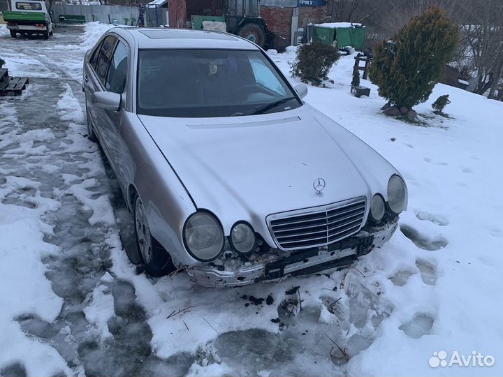 Запчасти на mercedes 210 2.7 сди.2.9