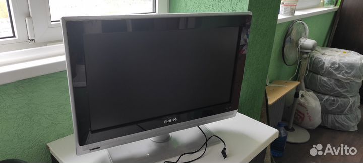 Телевизор ЖК