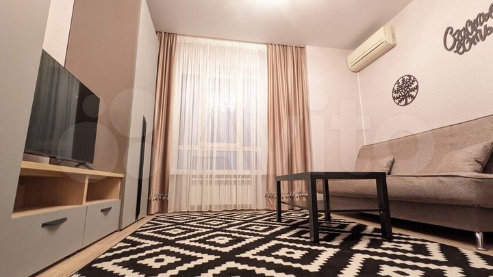 2-к. квартира, 56 м², 17/21 эт.
