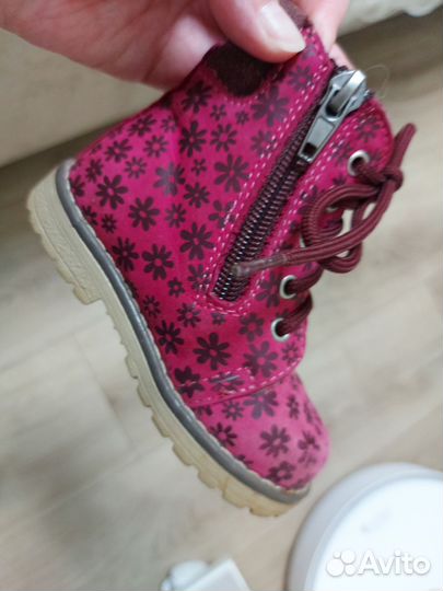 Ботинки демисезонные для девочки 20