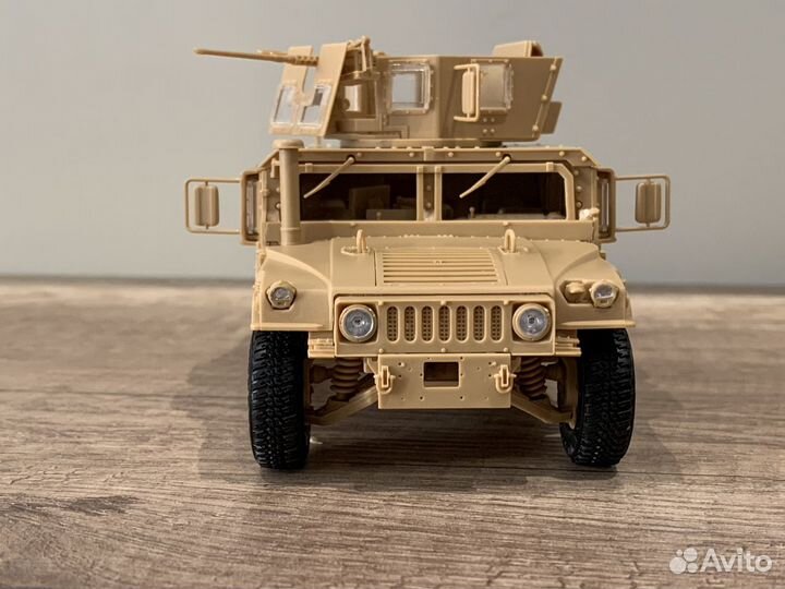 Модель hummer 1/35