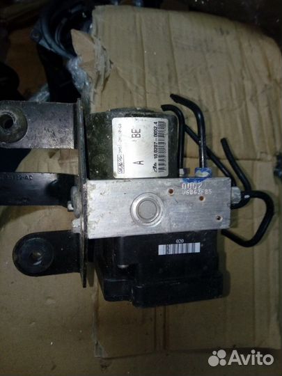Блок ABS насос Ford Focus 2 3M512M110GA