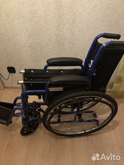 Коляска инвалидная, новая