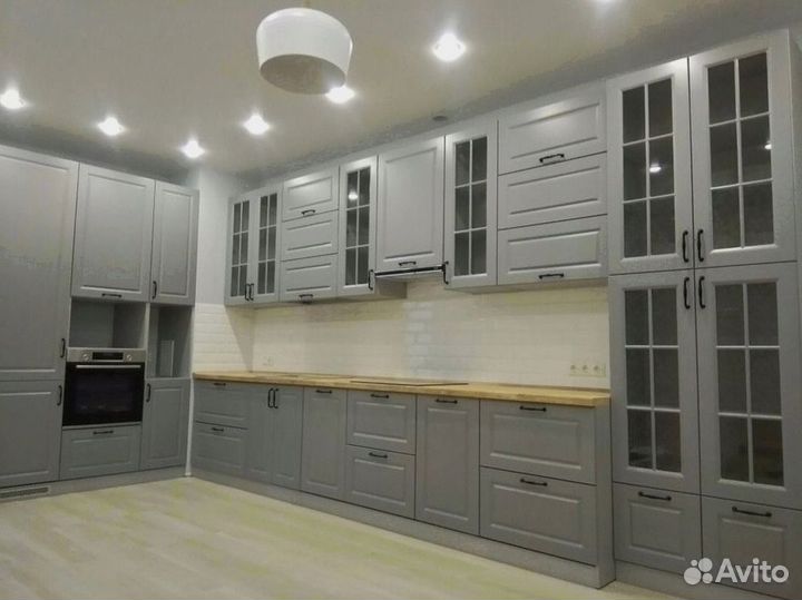 Кухня новая