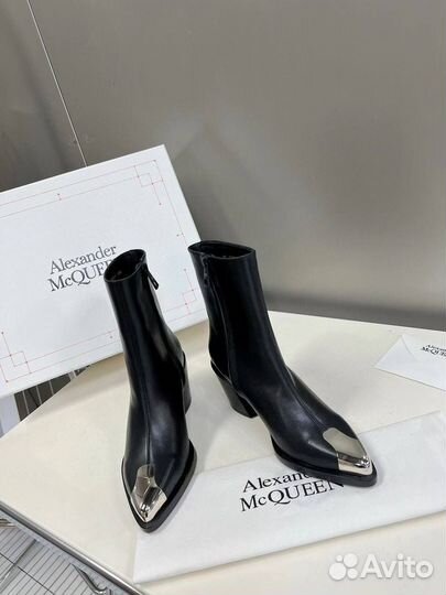 Сапоги Alexander McQueen