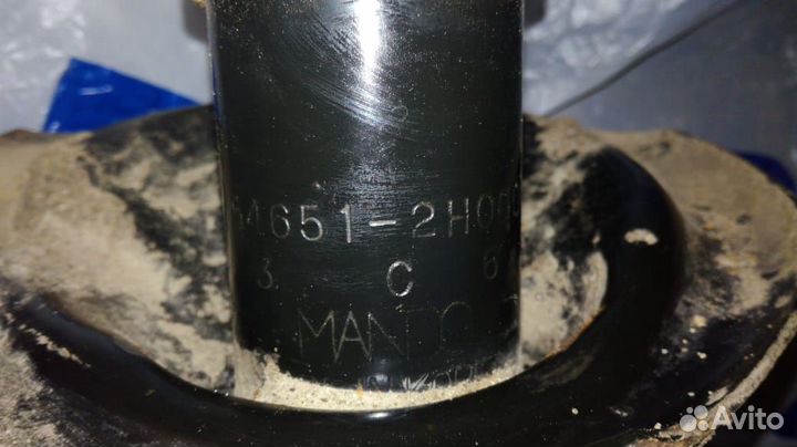 Стойка передняя левая на Киа Сиид, Kia ceed