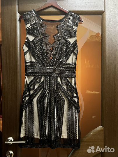 Вечернее платье