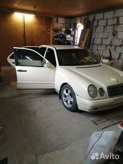 Mercedes-Benz E-класс 2.2 AT, 1999, 509 000 км