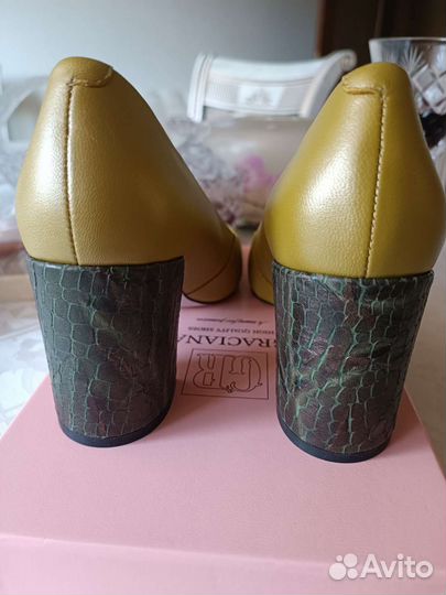 Туфли женские